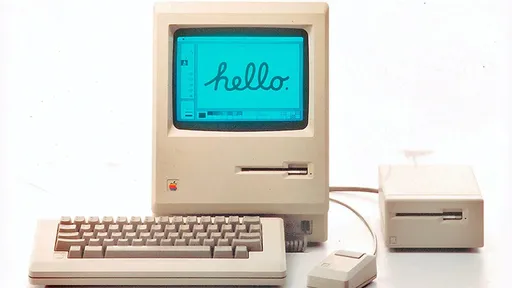 História da Apple - Macintosh